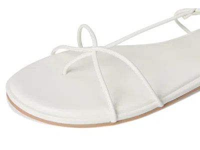Steve Madden Myrtle In White
