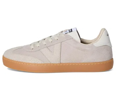 Victoria Berlin Suede In Neutral
