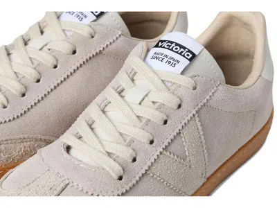 Victoria Berlin Suede In Neutral