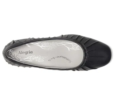 Alegria Beka In Black