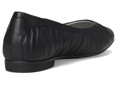 Alegria Beka In Black