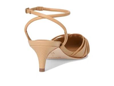 Bernardo Minu In Sand