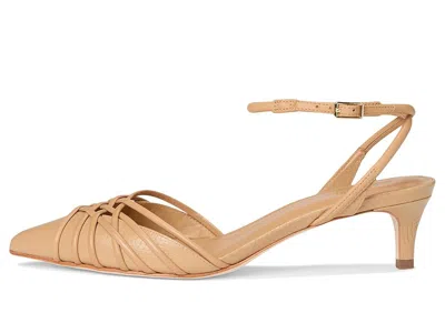 Bernardo Minu In Sand