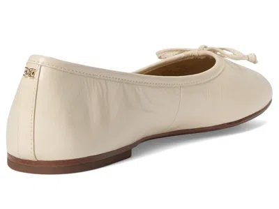Sam Edelman Alie In White