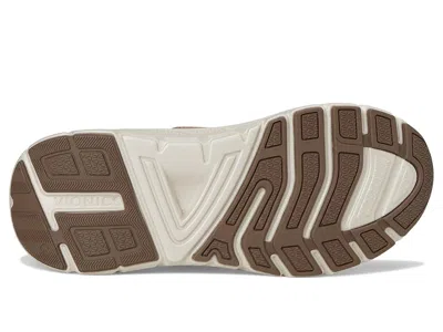 Vionic Walk Max Skyline Sneaker In Brown