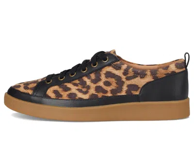 Vionic Winny Low Top Sneaker In Brown