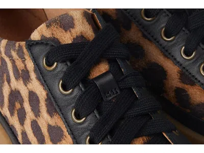 Vionic Winny Low Top Sneaker In Brown