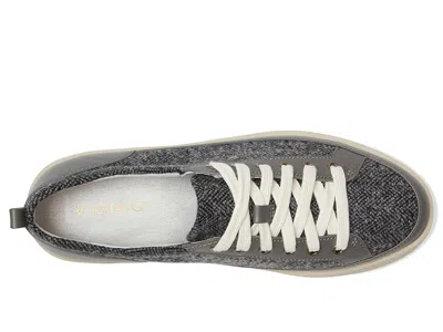 Vionic Winny Low Top Sneaker In Gray