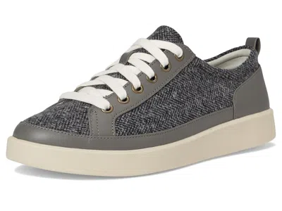Vionic Winny Low Top Sneaker In Gray