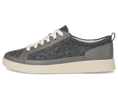 Vionic Winny Low Top Sneaker In Gray