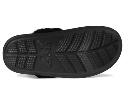 Crocs Classic Slippers Black : In Black