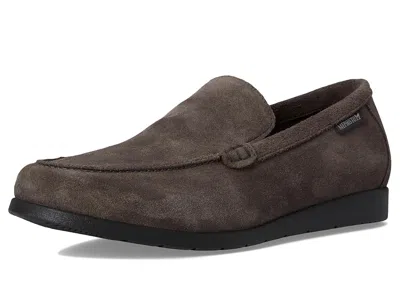 Mephisto Valner In Gray