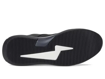 Wolf & Shepherd Marathon Bolt In Black