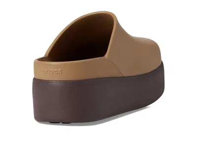 Crocs Dylan Platform Clog In Brown