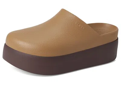 Crocs Dylan Platform Clog In Brown