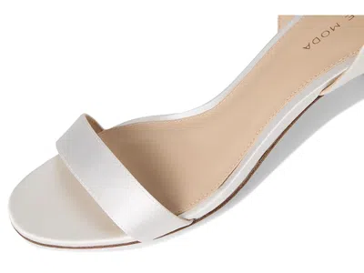 Pelle Moda Moira Sandal In White