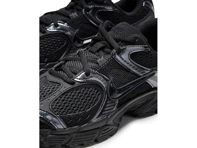 Nike V5 Rnr In Black