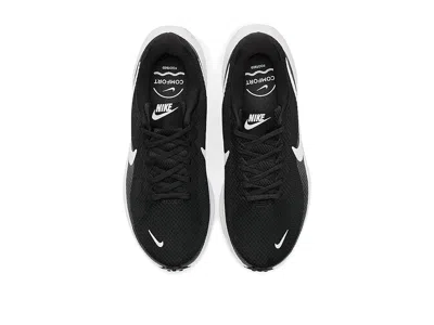 Nike Revolution 8 In Multi