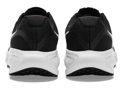 Nike Revolution 8 In Multi