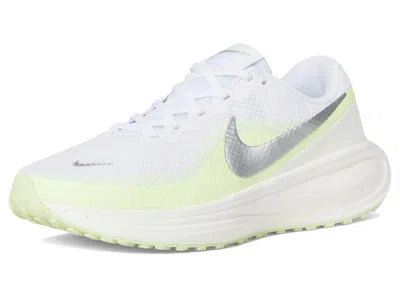 Nike Revolution 8 In Multi