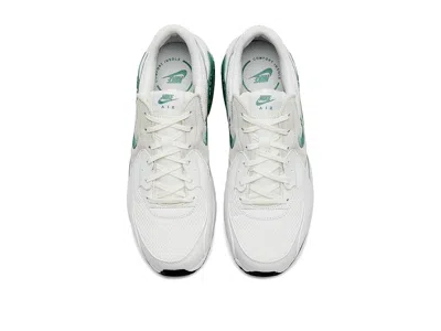 Nike Air Max Excee In White