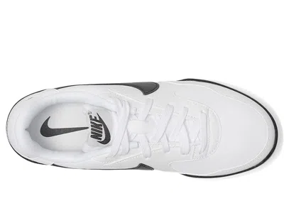 Nike Terra Manta Sneaker In Gray