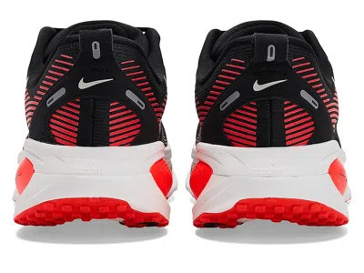 Nike Vomero 18 Running Shoe