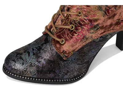 L'artiste By Spring Step Stellar In Multi