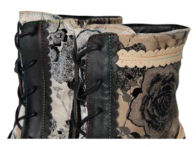 L'artiste By Spring Step Bewitch-print In Black