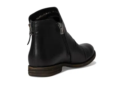 Spring Step Marquis In Black