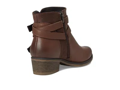 Spring Step Kochela In Brown