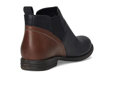 Spring Step Mantaro In Black