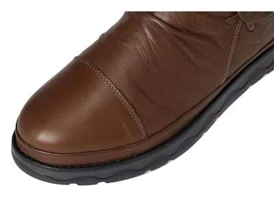 Spring Step Boru In Brown