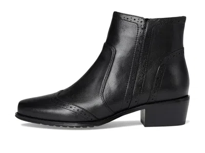 Spring Step Salmar In Black