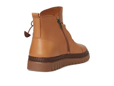 Spring Step Vandis In Brown