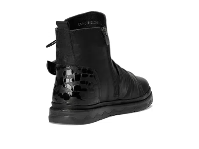 Spring Step Boru In Black