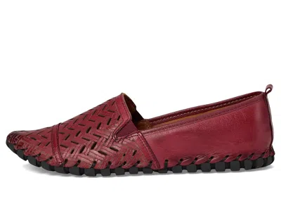 Spring Step Kapri In Burgundy