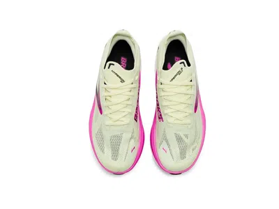 Brooks Hyperion Max 3 Running Shoe In Yellow