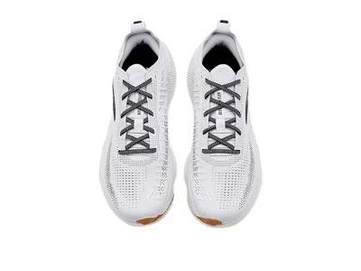 Brooks Glycerin Flex Running Sneaker In White
