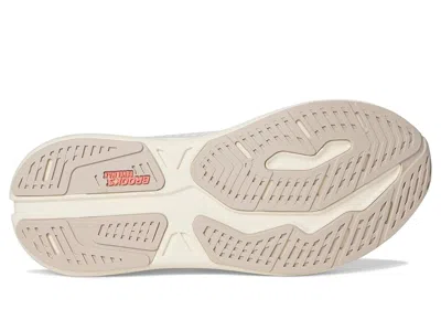 Brooks Revel Max Running Shoe In White