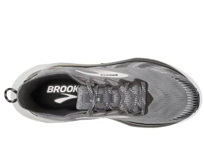 Brooks Ghost Trail In Gray