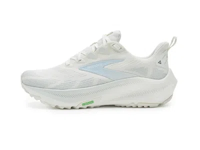 Brooks Ghost Trail In White