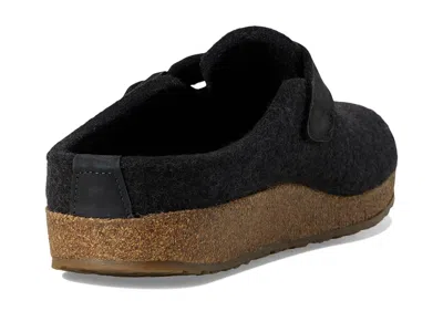 Haflinger Buckle In Black