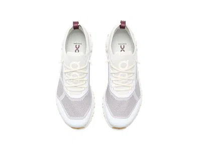 On Cloud 6 Versa Sneaker In Purple
