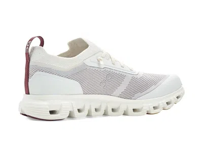 On Cloud 6 Versa Sneaker In Purple