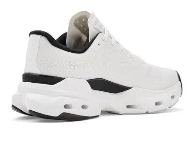 On Cloudpulse 2 Training Shoe In White