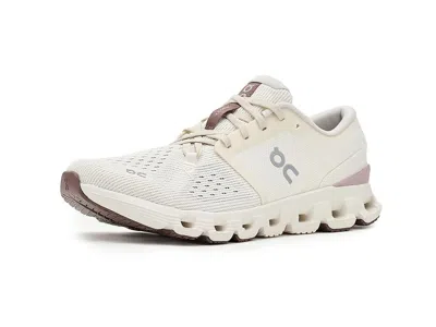 On Cloud X 4 Sneakers In White