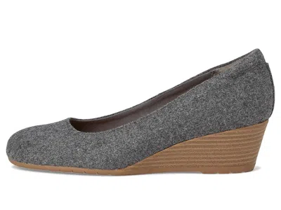 Dr. Scholl's Be Flex Pump Shoes In Multi
