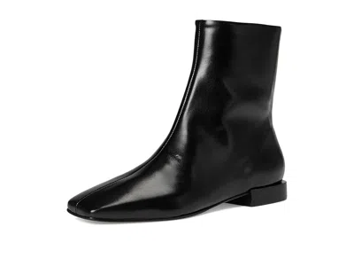 Bernardo Belfast In Black