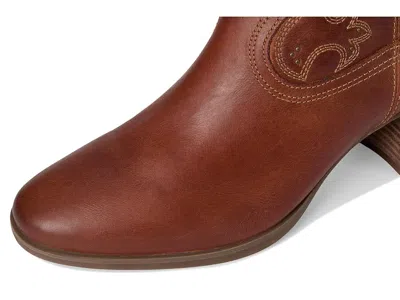 Aetrex Reagan Western Heeled Boots In Brown